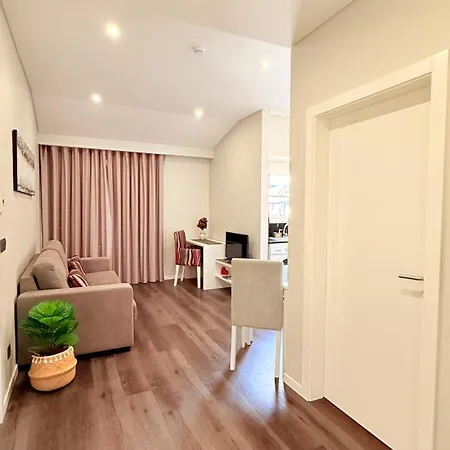Apartament Gold Center 401